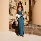 Robe dos nu fendue unie, coupe ajustée mi-longue