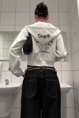 Sweat à capuche court à imprimé gothique