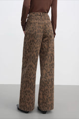 High Waist Leopard Straight Jeans
