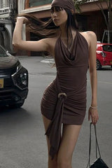 Robe mini dos nu décolletée