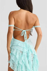 Robe midi à volants en dentelle et épaules dénudées