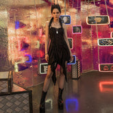 Robe nuisette gothique sorcière ourlet pointu style punk asymétrique