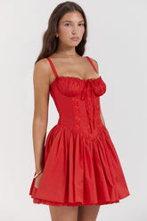 Robe mini sexy à bretelles spaghetti et empiècements en dentelle, taille cintrée