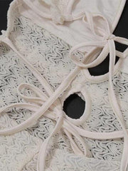 Robe longue dos nu en dentelle à décolleté plongeant