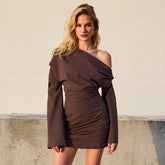 Robe courte ample à manches longues, épaules dénudées, couleur unie, pour femme mûre