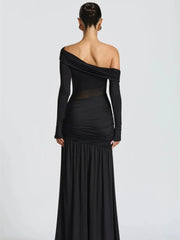 Robe maxi asymétrique fendue sur une épaule