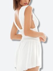 Robe courte décolletée