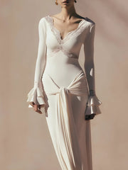 Robe longue drapée à nouer sur le devant