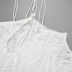 Robe courte froissée à lacets