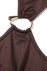 Robe mini froncée à épaules dénudées