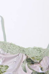 Robe midi à bretelles en dentelle florale