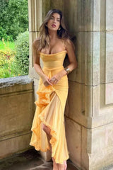 Robe midi à ourlet à volants irrégulier