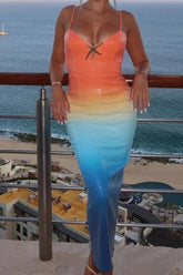 Robe midi à fines bretelles et sequins dégradés