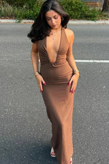 Robe midi froncée dos nu