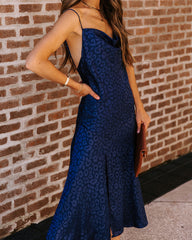 Robe nuisette midi Halsey à imprimé léopard en relief