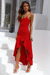 Robe longue à volants asymétrique en satin Sunlit Soiree - Rouge orangé - VENTE FINALE
