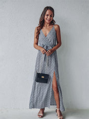 Robe nuisette midi à fleurs Hope Remains - Noire