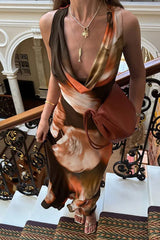 Robe midi plissée dos nu à bretelles