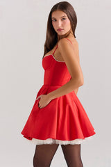 Robe nuisette en satin et tulle ornée de dentelle