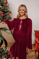 Robe mini en velours ample à découpes et taille nouée