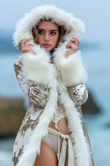 Vêtements d'extérieur à capuche en fausse fourrure et sequins, style cosplay, pour Noël ou toute autre occasion spéciale.