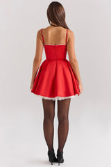 Robe nuisette en satin et tulle ornée de dentelle