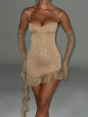 Robe mini asymétrique à paillettes et volants