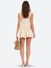 Robe mini à volants froncés Coquette