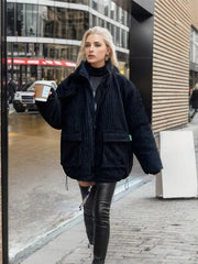 Manteaux longs en velours côtelé, amples, unis, avec poches et fermeture éclair, coupe oversize.