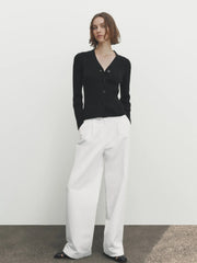 Cardigans délicats, élégants, à petits boutons, en maille côtelée simple et aérienne