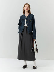 Vestes rétro courtes à col rond en denim foncé avec poches boutonnées et détails décoratifs