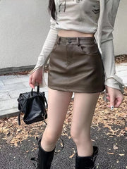 Jupe noire taille haute, slim, légère et polyvalente 