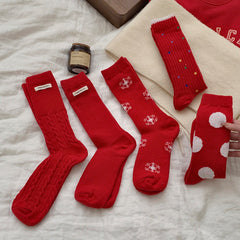Chaussettes de Noël moelleuses à pois rouges et flocons de neige