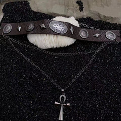 Collier vintage romain à double croix en cuir marron riveté style punk hipster