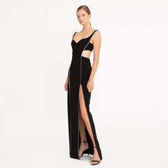 Robe moulante une pièce à bandage fendue sans manches ornée de strass