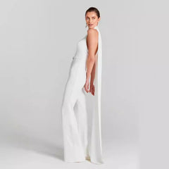 Combinaison dos nu, cocktail, hôtesse de réunion annuelle, performance