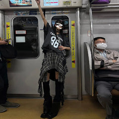 Jupe courte trapèze asymétrique taille haute à carreaux vintage avec ruban