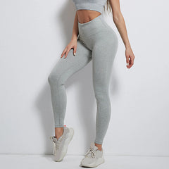 Leggings de sport côtelés élastiques à taille haute rayés sans coutures pour femme, parfaits pour le yoga, le fitness et le yoga.