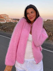 Cardigans élégants et chics en mohair tricoté, à manches longues et à simple boutonnage.