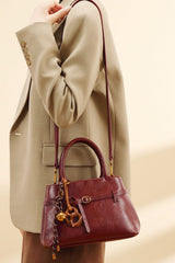 Sac bandoulière rouge vintage luxe pour tous les jours