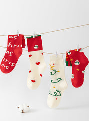 Lot de 5 paires de chaussettes de Noël montantes à motifs mignons pour couples.