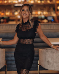 PRÉCOMMANDE - Robe midi en dentelle transparente Saige - Noire 