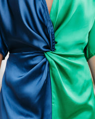 Robe midi Essex en satin colorblock torsadé - Vert marine - VENTE FINALE 