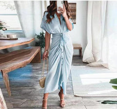 Robe-chemise midi Essence en satin à nouer sur le devant - Bleu acier