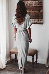 Robe-chemise midi en satin à nouer sur le devant - Olive 