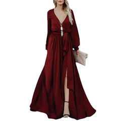 Robe longue ceinturée en satin scintillant pour une soirée inoubliable 