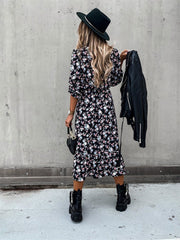 Robe longue portefeuille asymétrique en satin Calla Lily à poches - Vente finale 