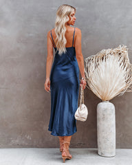 Robe nuisette midi en satin All For You - Bleu marine 